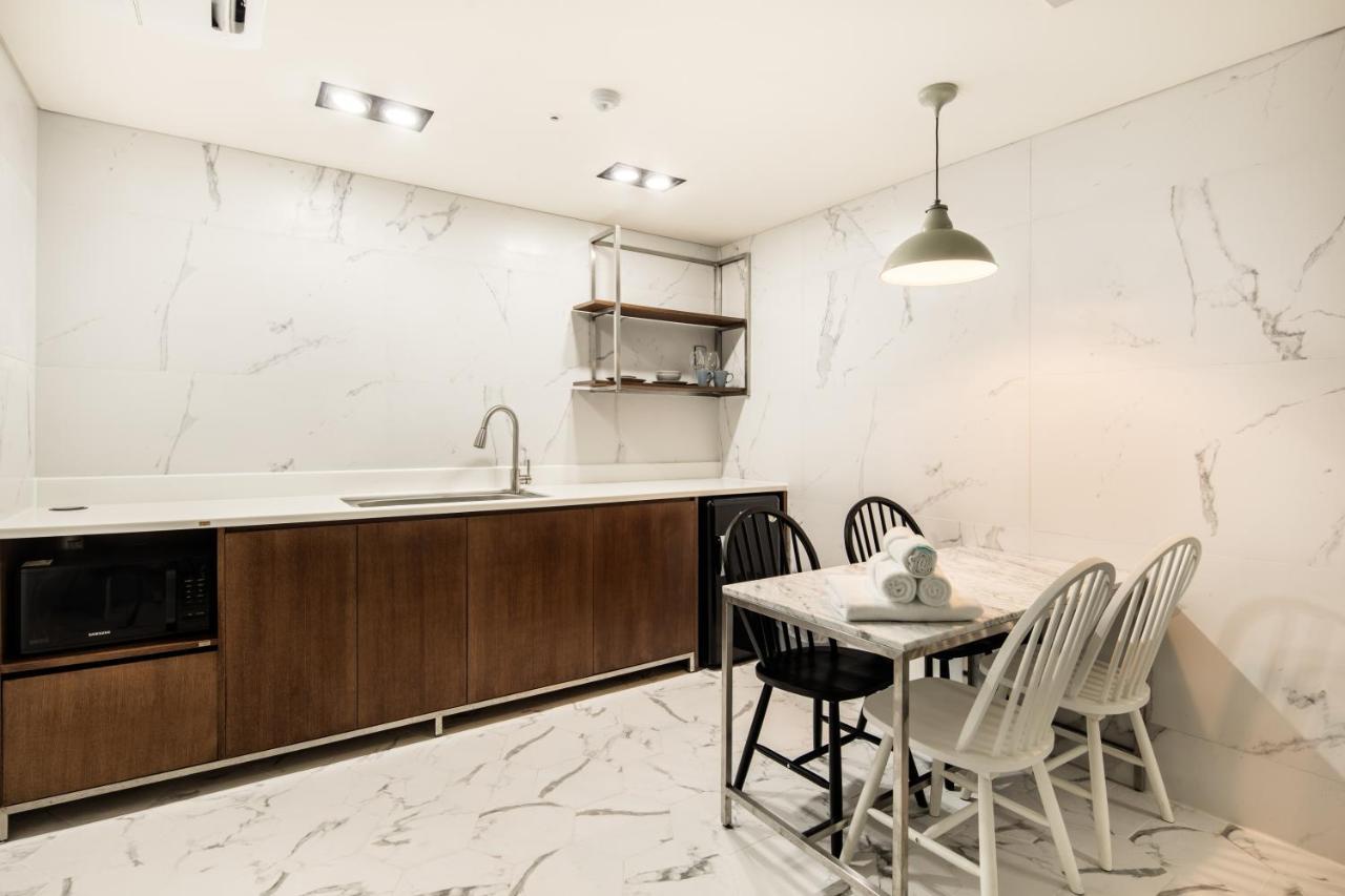 Snob Boutique Stay Seogwipo Exterior foto